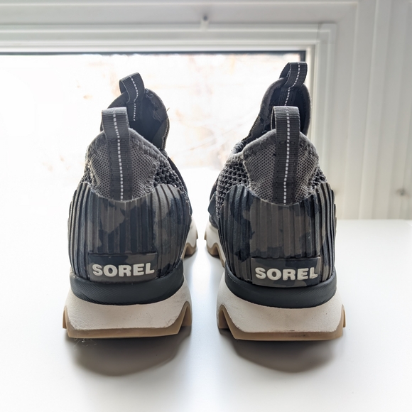 Sorel Kinetic Impact, Lug Sole, Slip On, Green Camo Runners, Women's size 5 - Picture 5 of 9